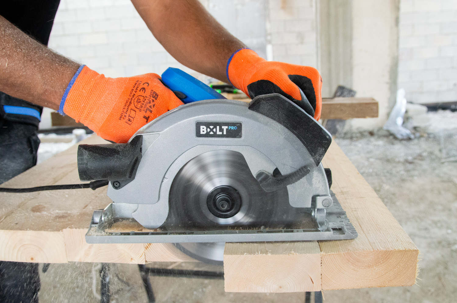 מסור עגול Bolt Pro CS1401 מסור עגול Bolt Pro CS1401