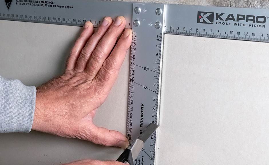 סרגל T לעבודות גבס 120 ס"מ  316  KAPRO
